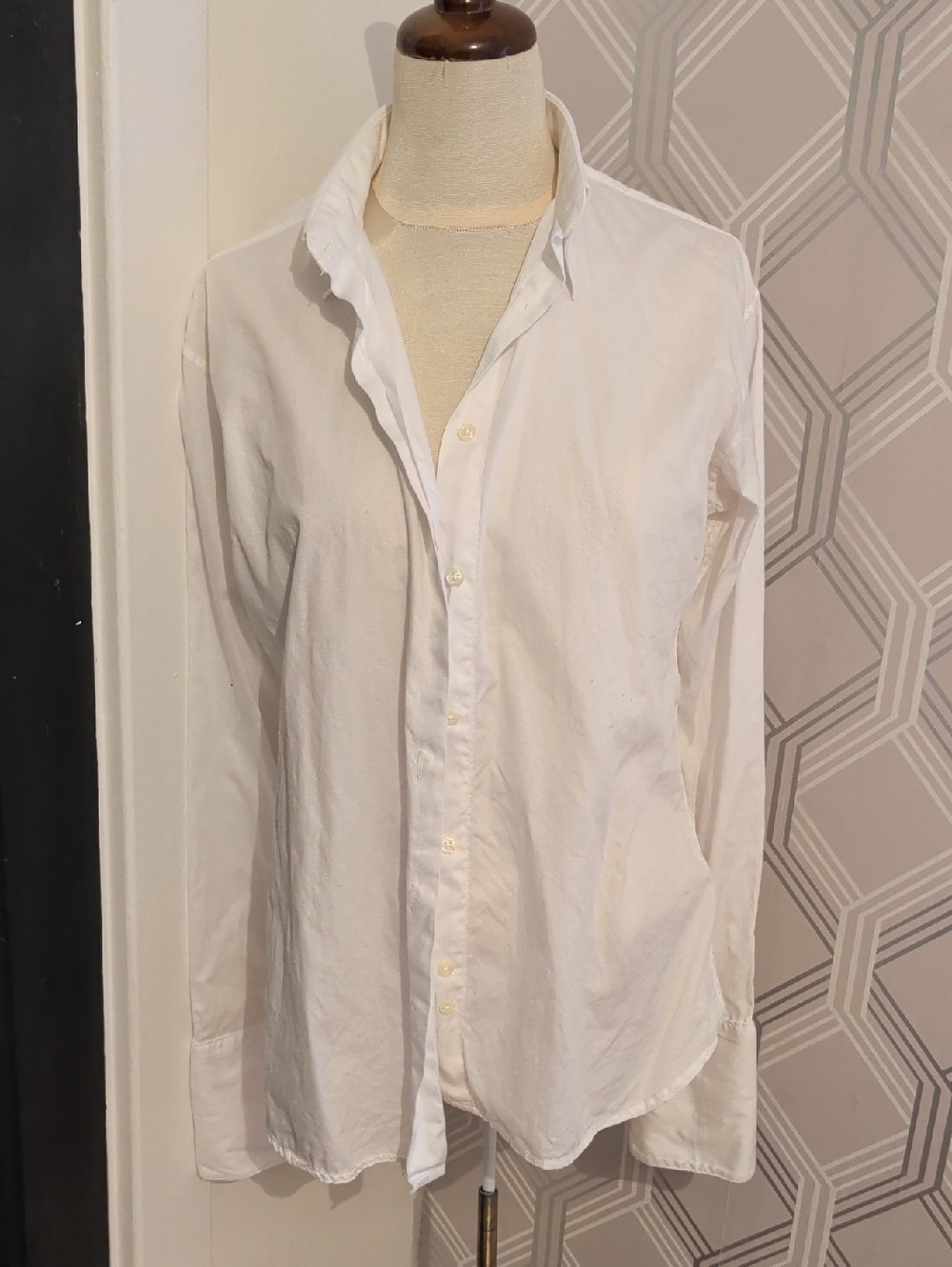 Crisp White Long-Sleeve Dress Shirt - Tailored Casual